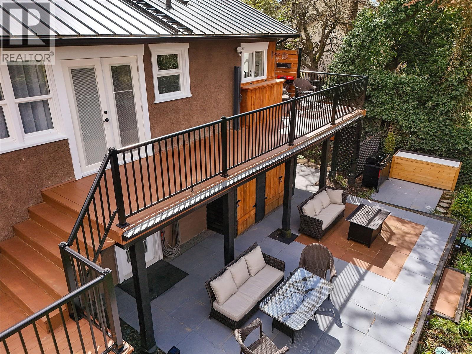  3528 Richmond Road, Saanich