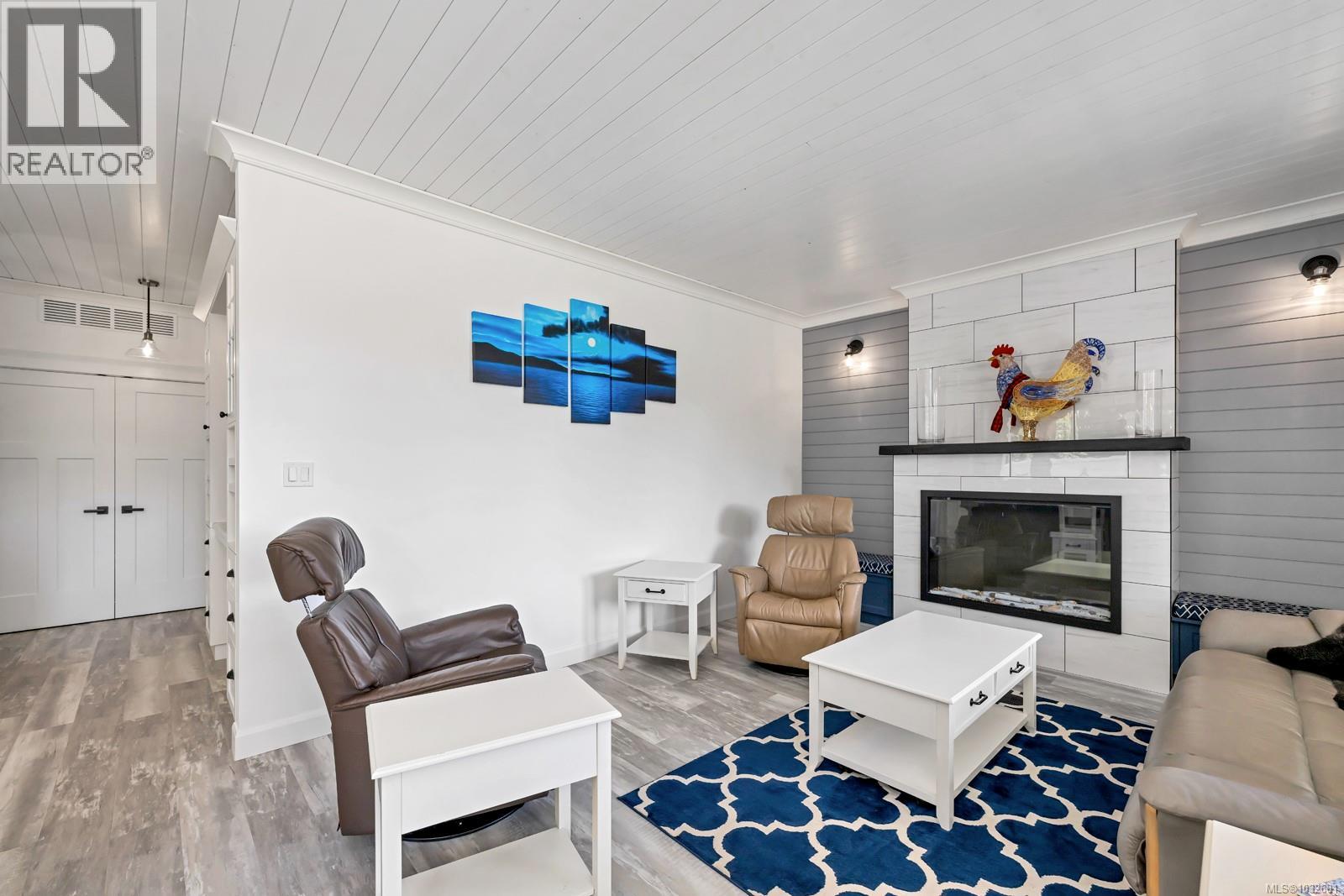  141 Castle Place, Duncan