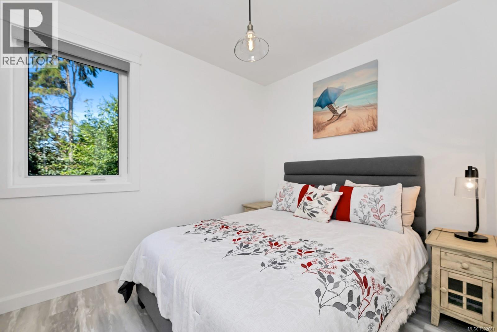  141 Castle Place, Duncan