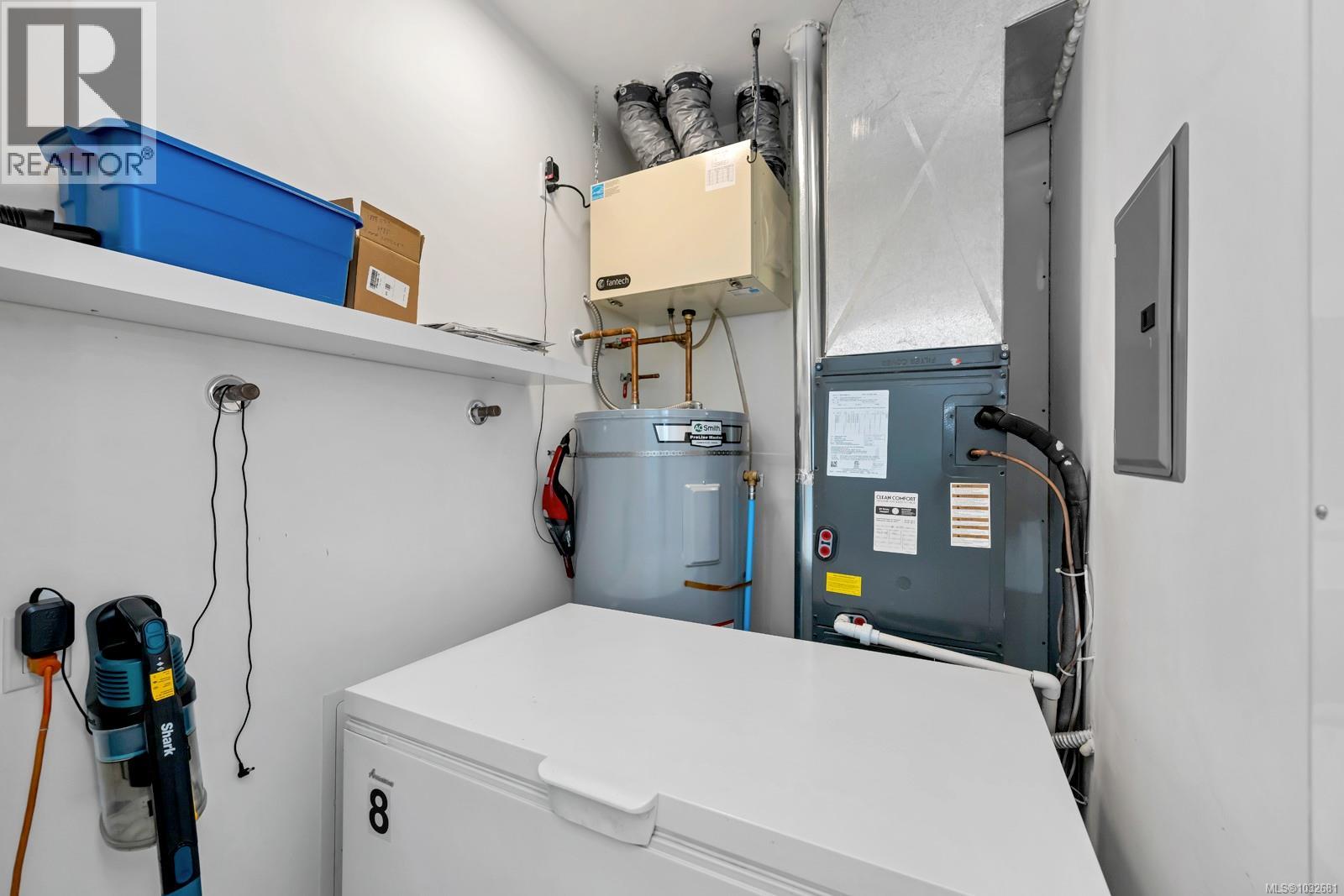  141 Castle Place, Duncan