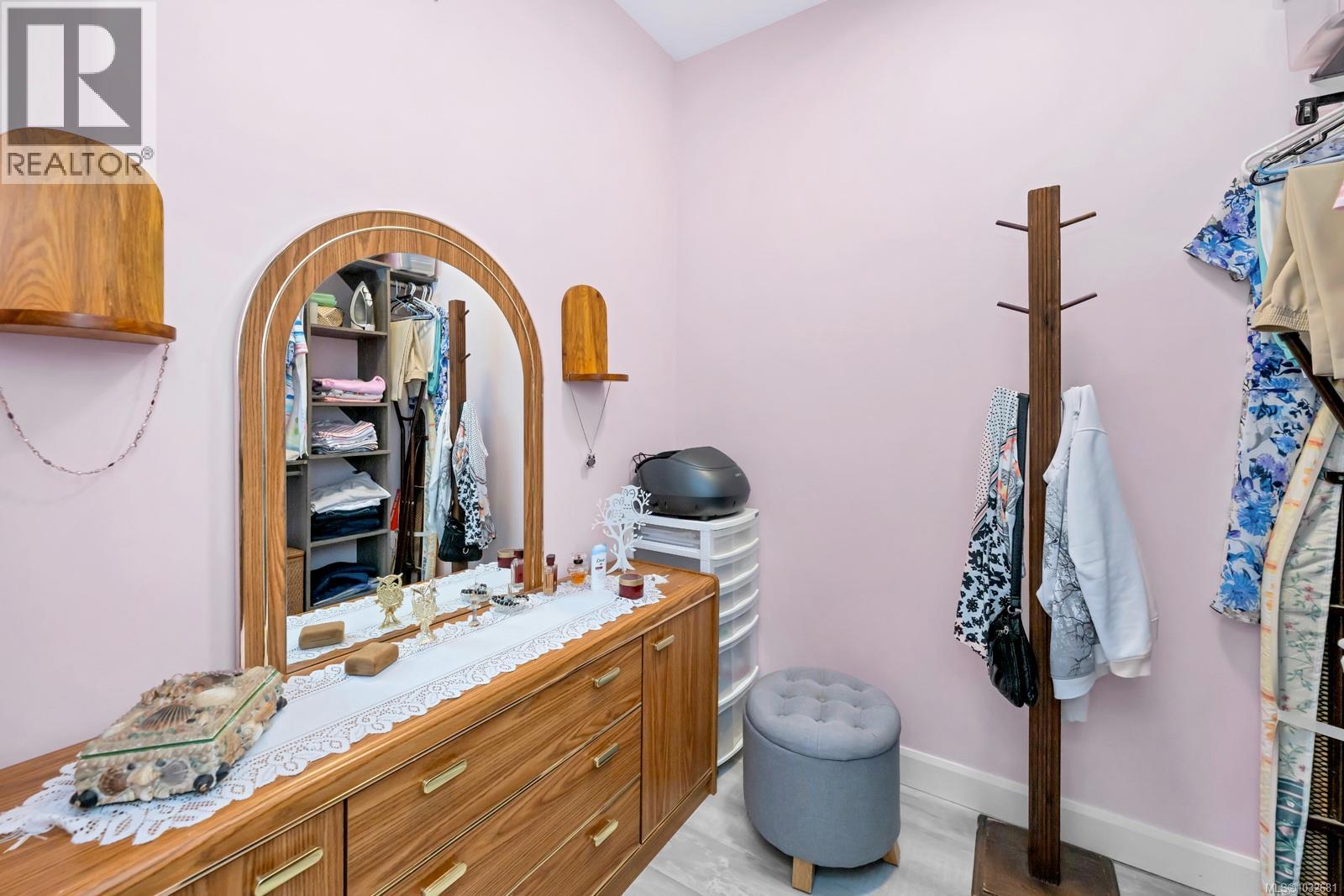  141 Castle Place, Duncan