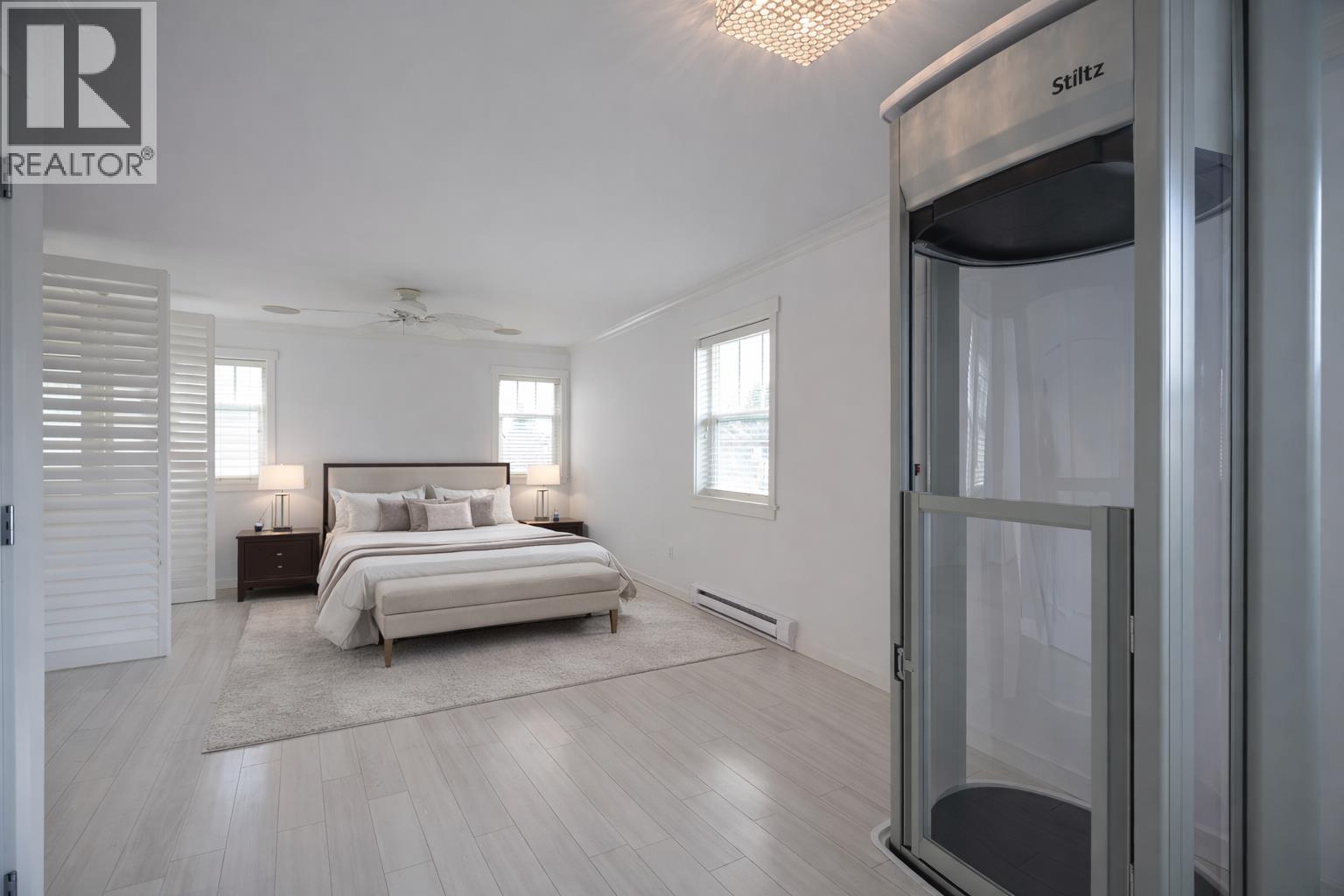 #9-4780 55B Street, Delta