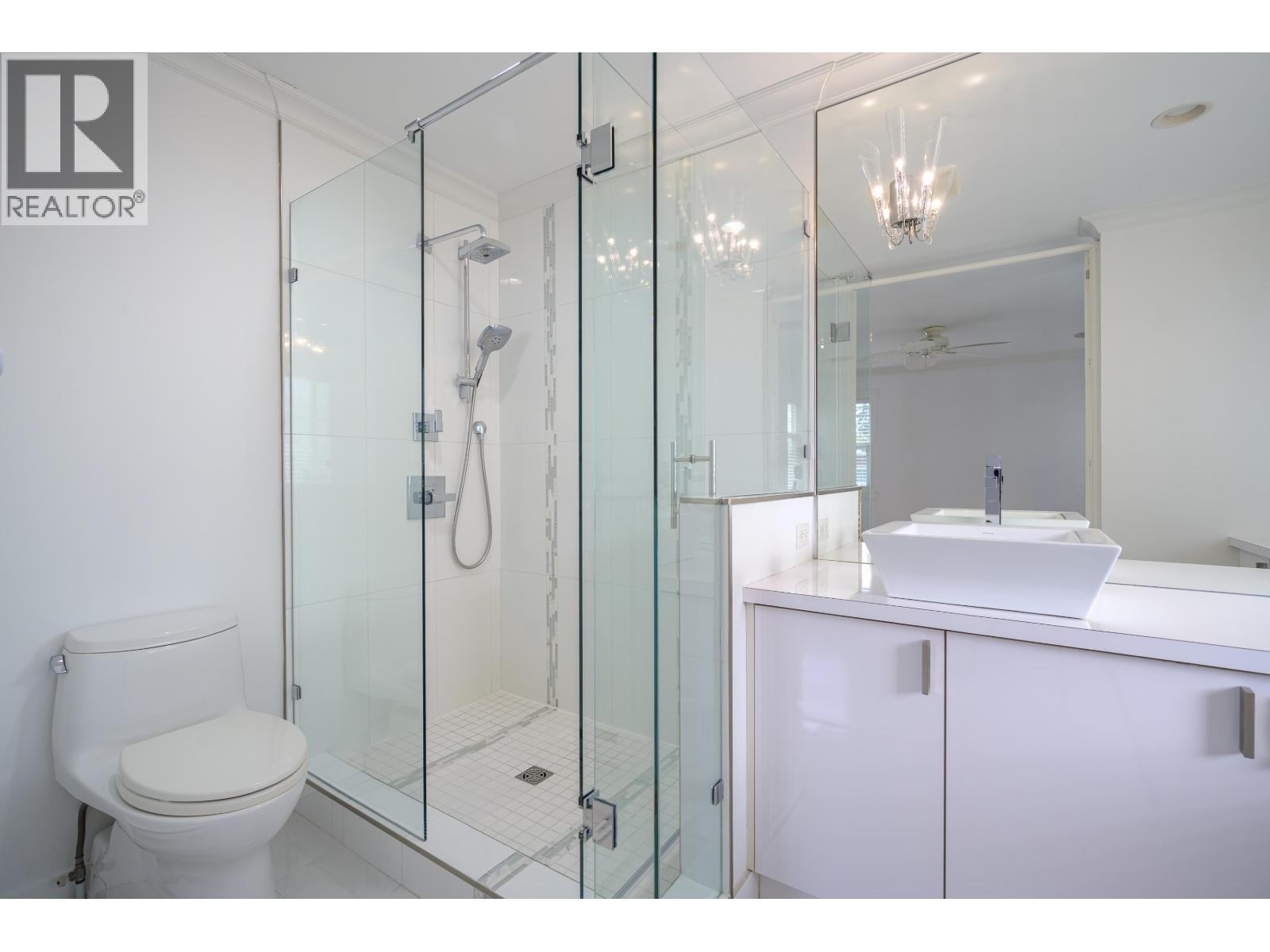 #9-4780 55B Street, Delta