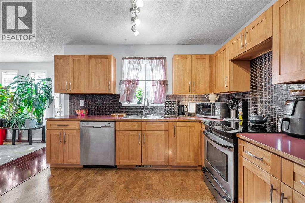 53 SHAWFIELD ROAD SW - 13