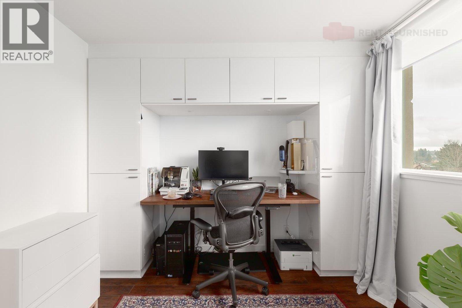 328 E 11TH AVENUE, Vancouver