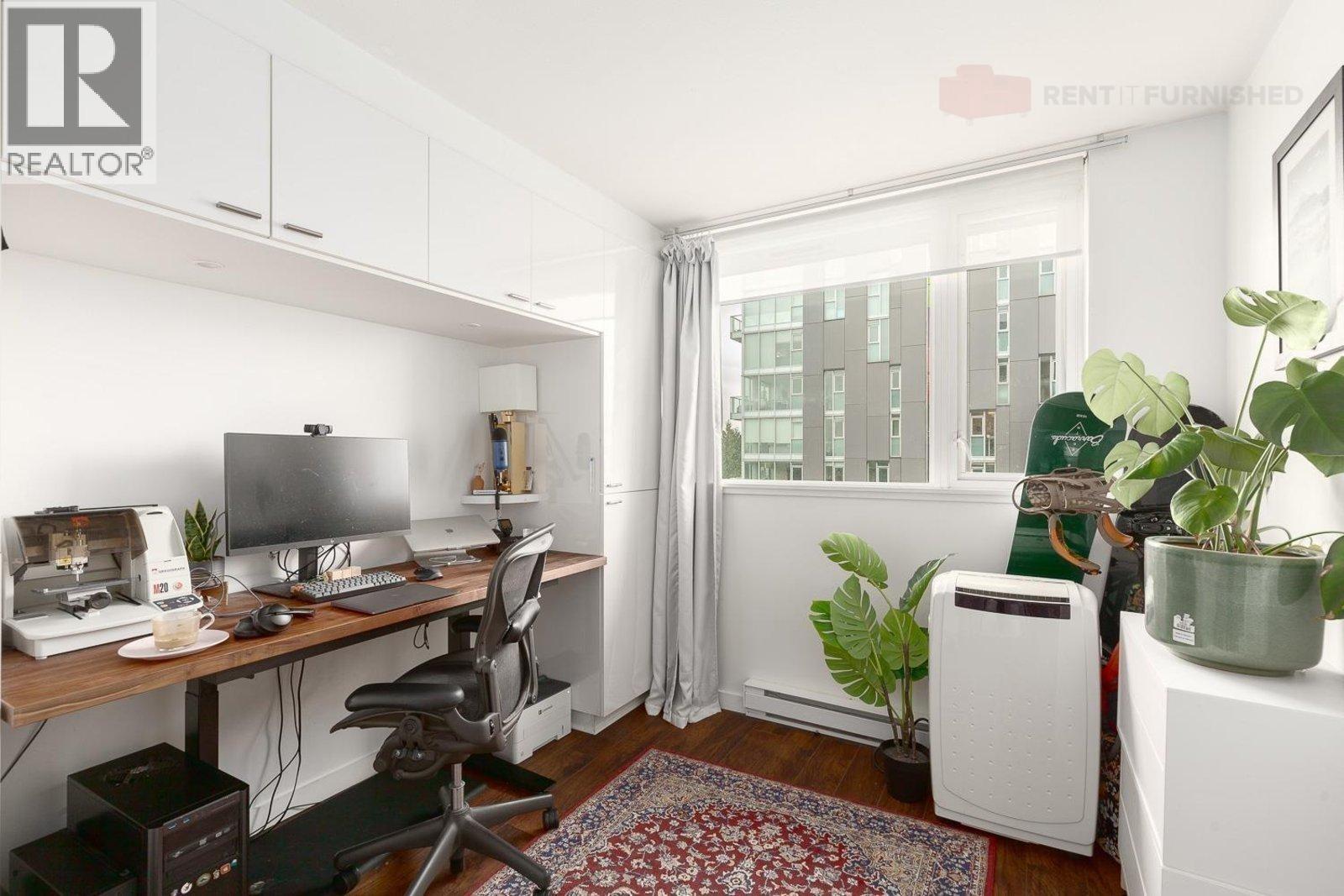 328 E 11TH AVENUE, Vancouver