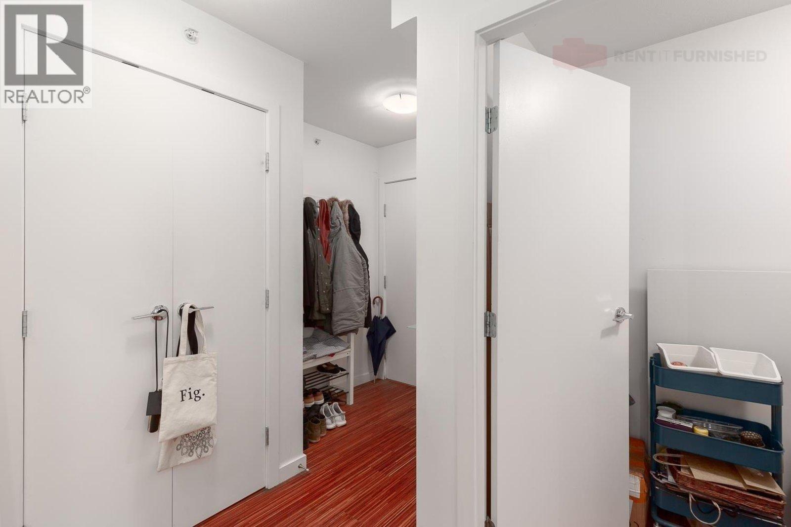 328 E 11TH AVENUE, Vancouver