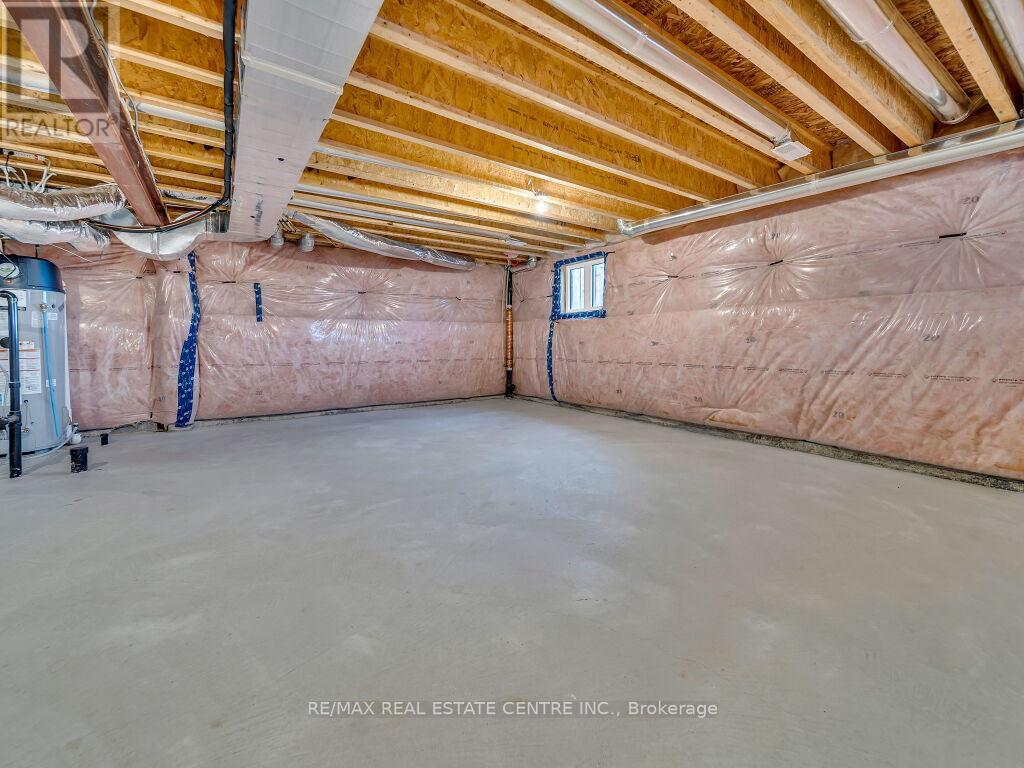 312 BISMARK DRIVE - 38