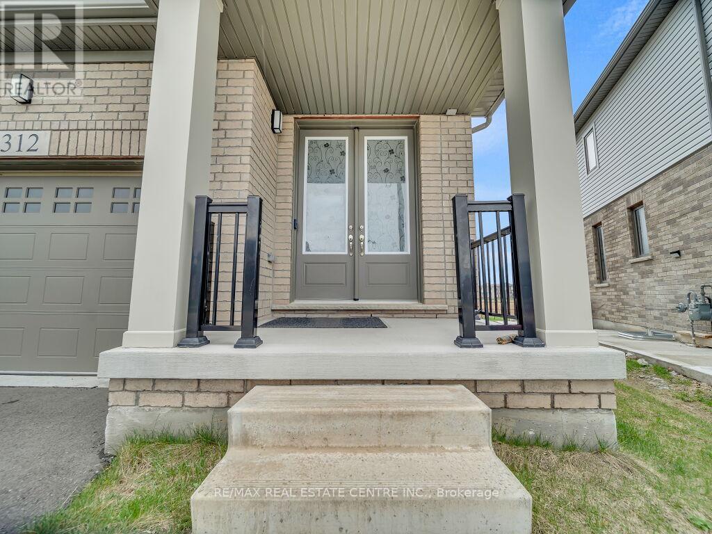 312 BISMARK DRIVE - 4