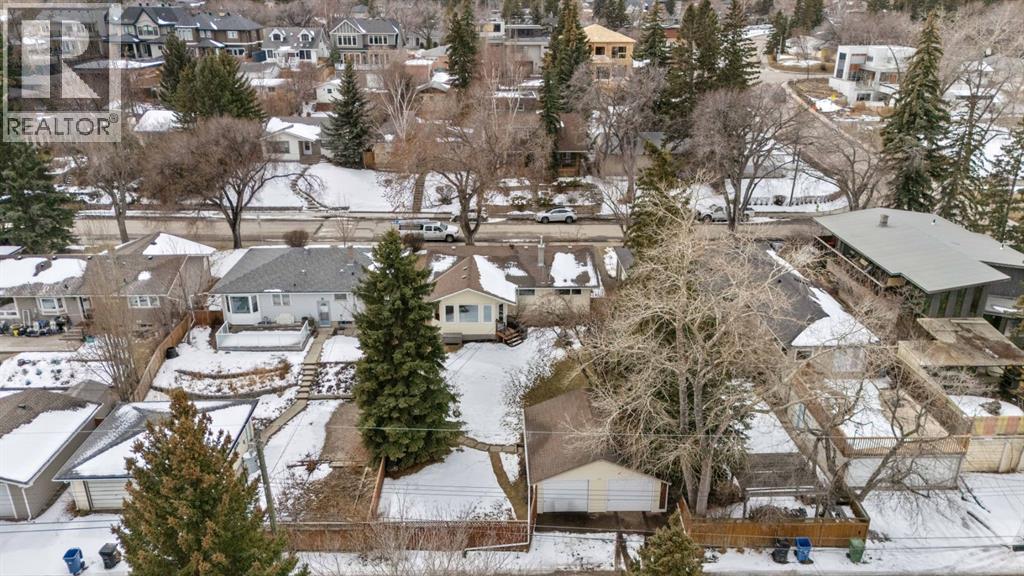 Single Family House Bungalow for Sale in  Hamilton Street NW St Andrews Heights Calgary 