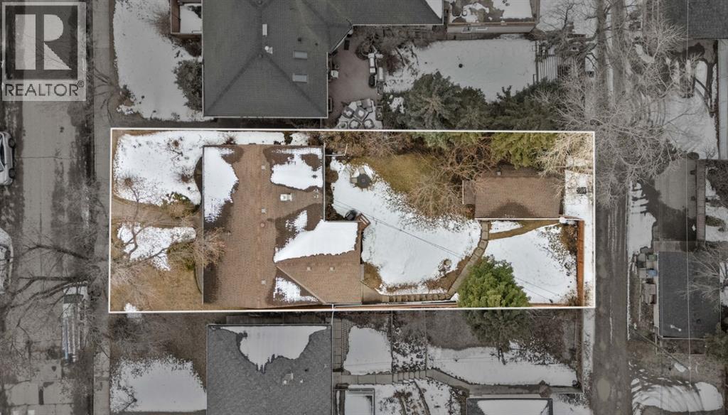 Single Family House Bungalow for Sale in  Hamilton Street NW St Andrews Heights Calgary 