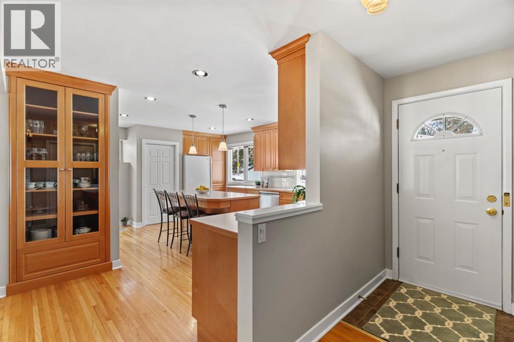 Single Family House Bungalow for Sale in  Hamilton Street NW St Andrews Heights Calgary 