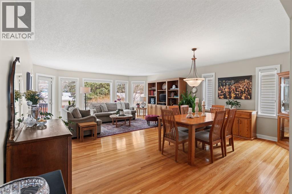 Single Family House Bungalow for Sale in  Hamilton Street NW St Andrews Heights Calgary 