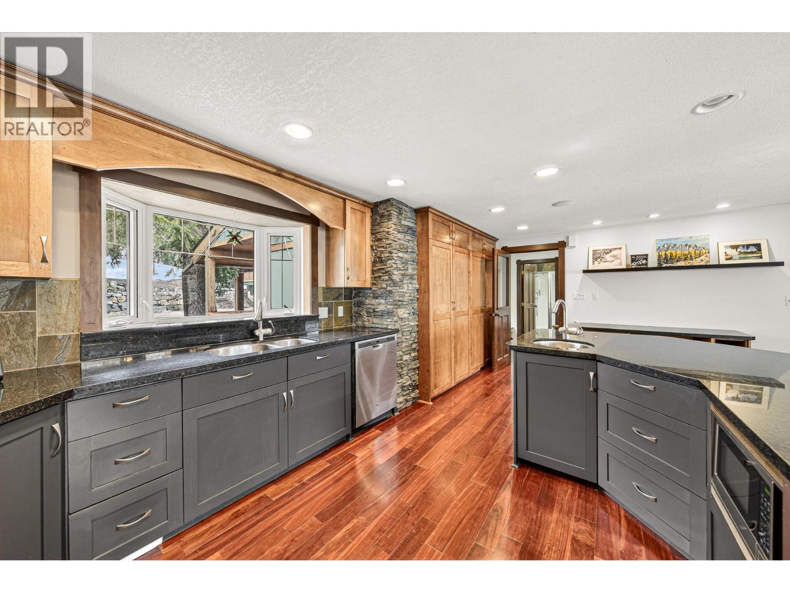 9948 STEPHENSON ROAD - 11