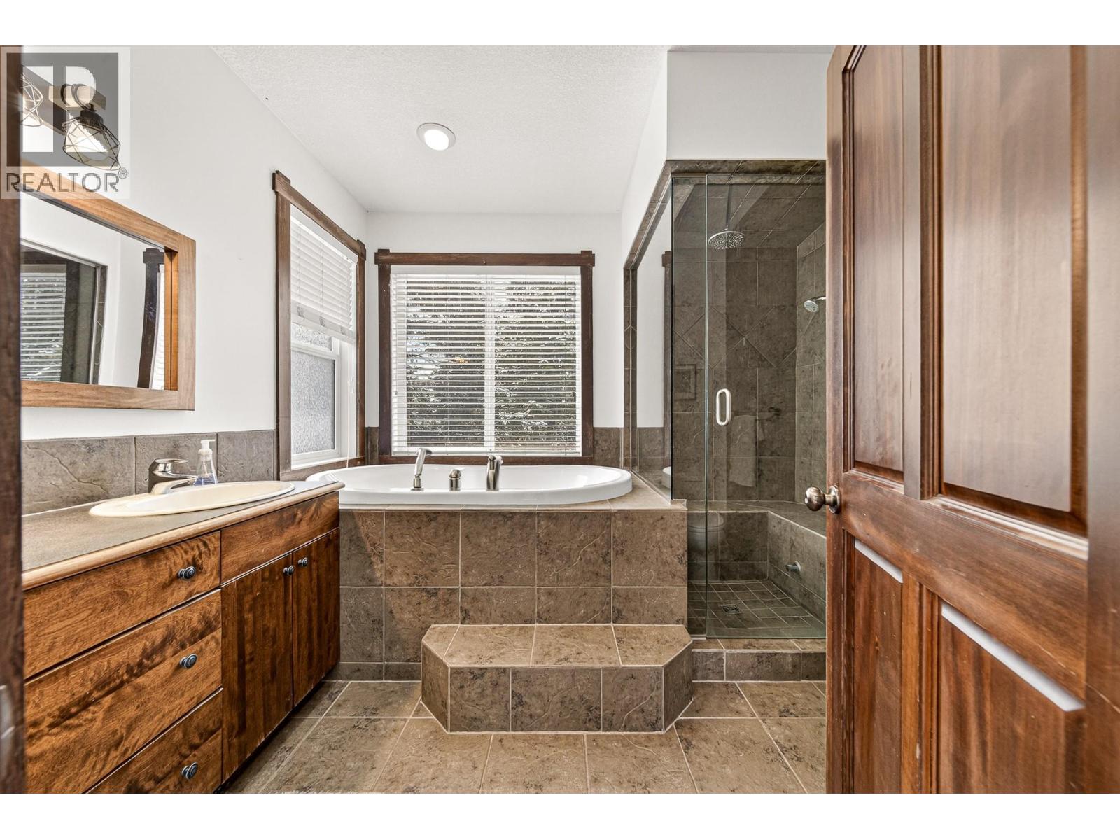 9948 STEPHENSON ROAD - 32