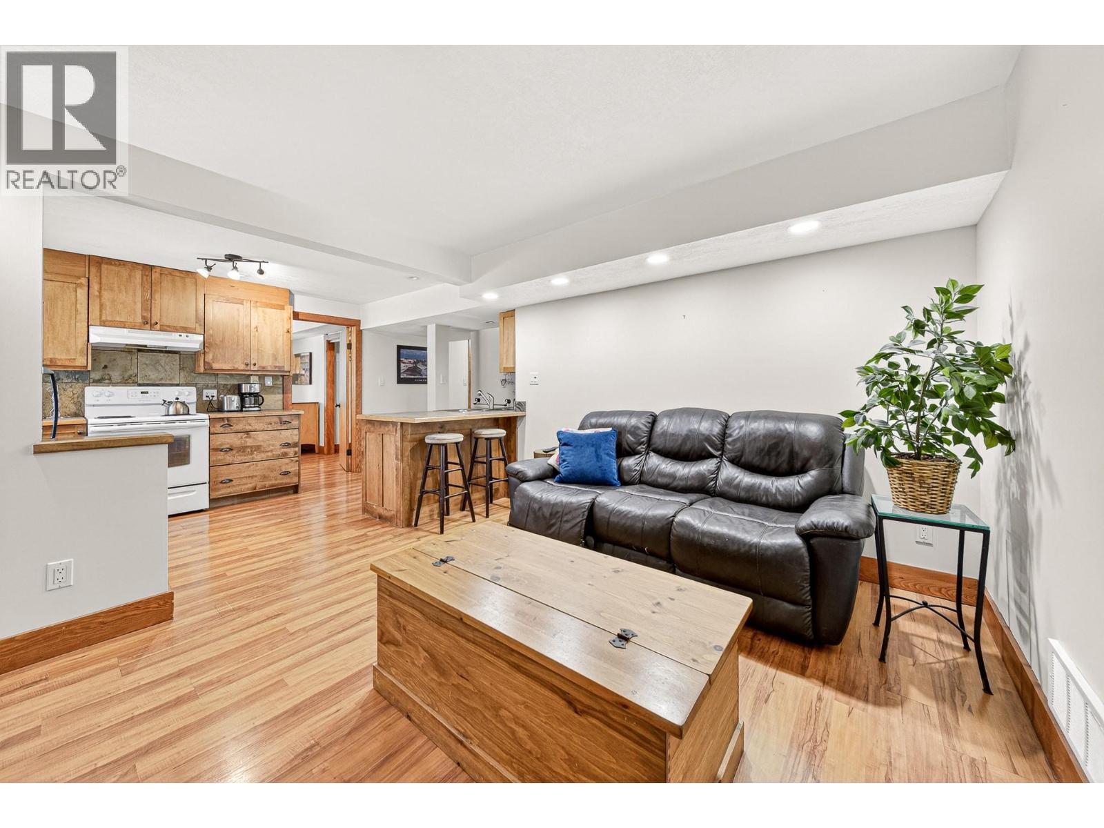 9948 STEPHENSON ROAD - 45