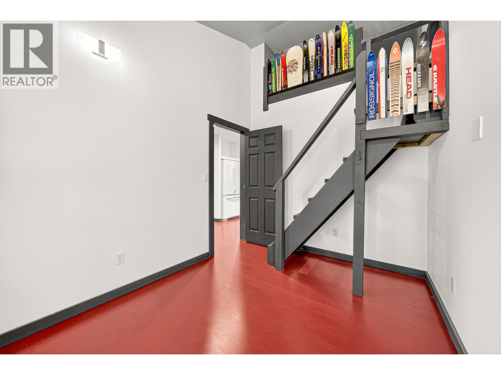 9948 STEPHENSON ROAD - 72