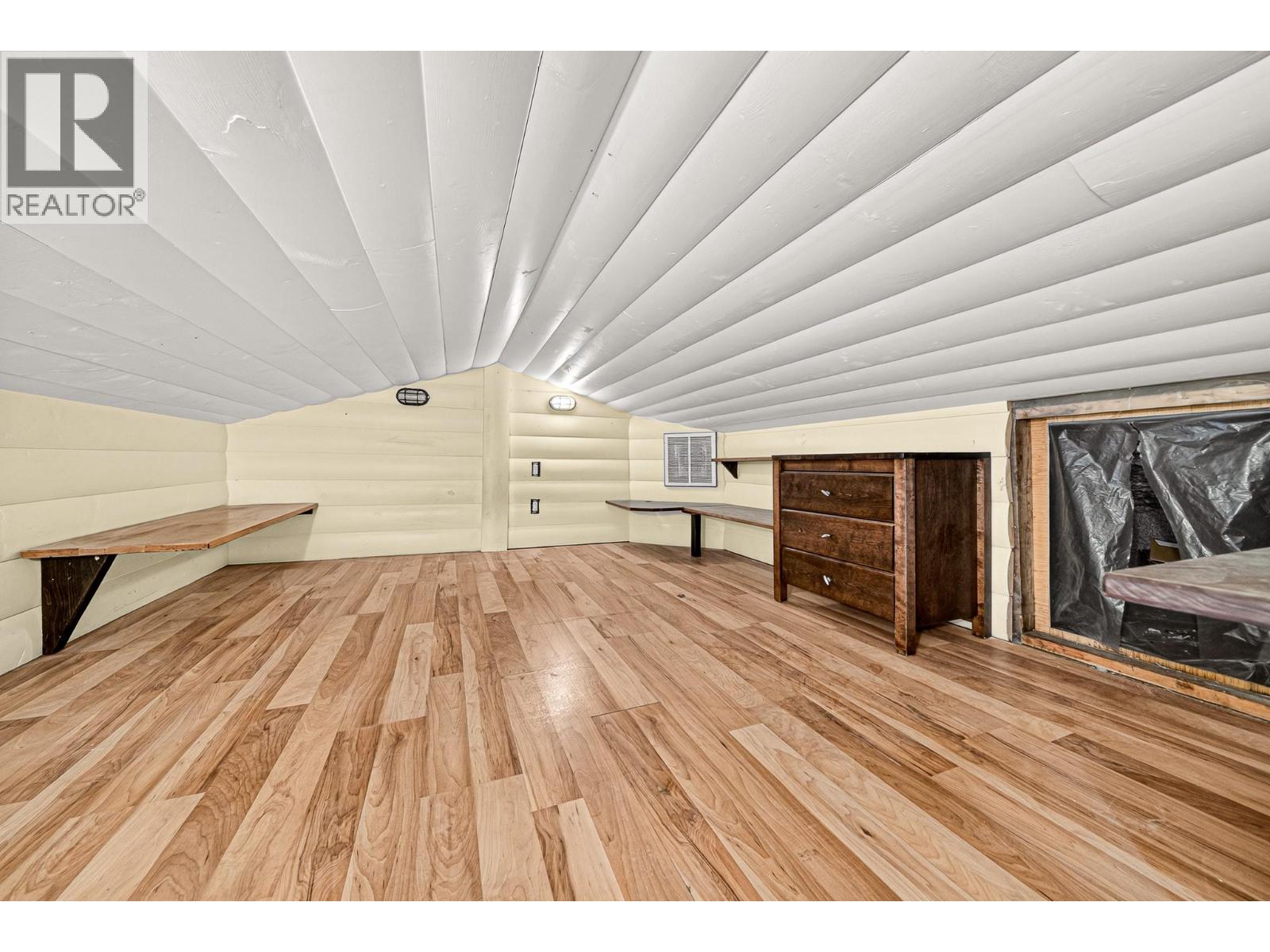 9948 STEPHENSON ROAD - 80