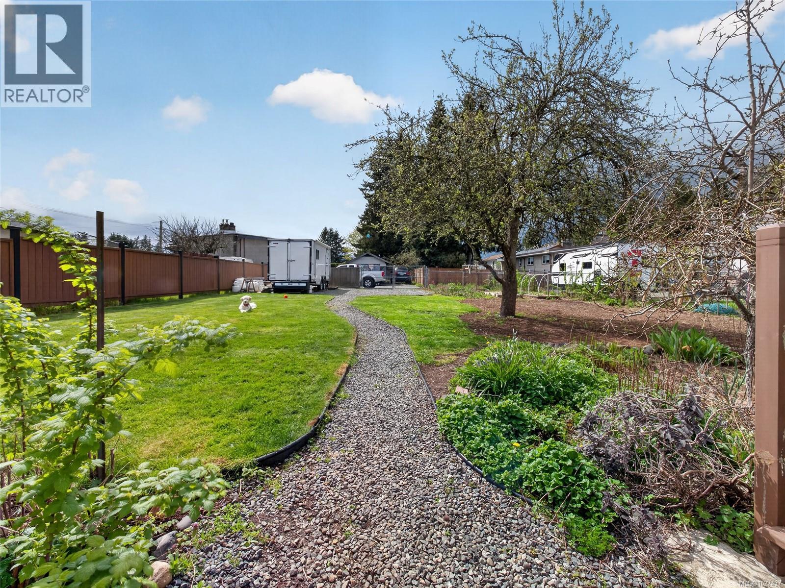  1685 Piercy Avenue, Courtenay