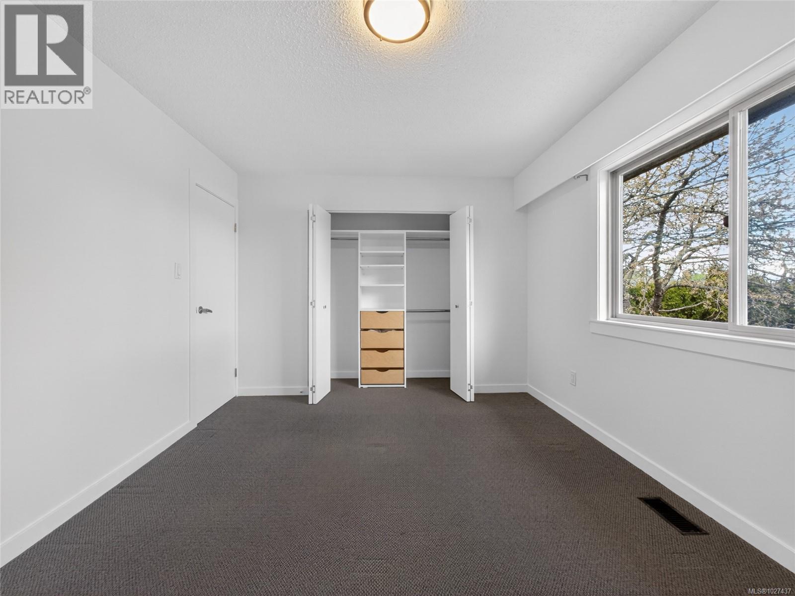  1685 Piercy Avenue, Courtenay