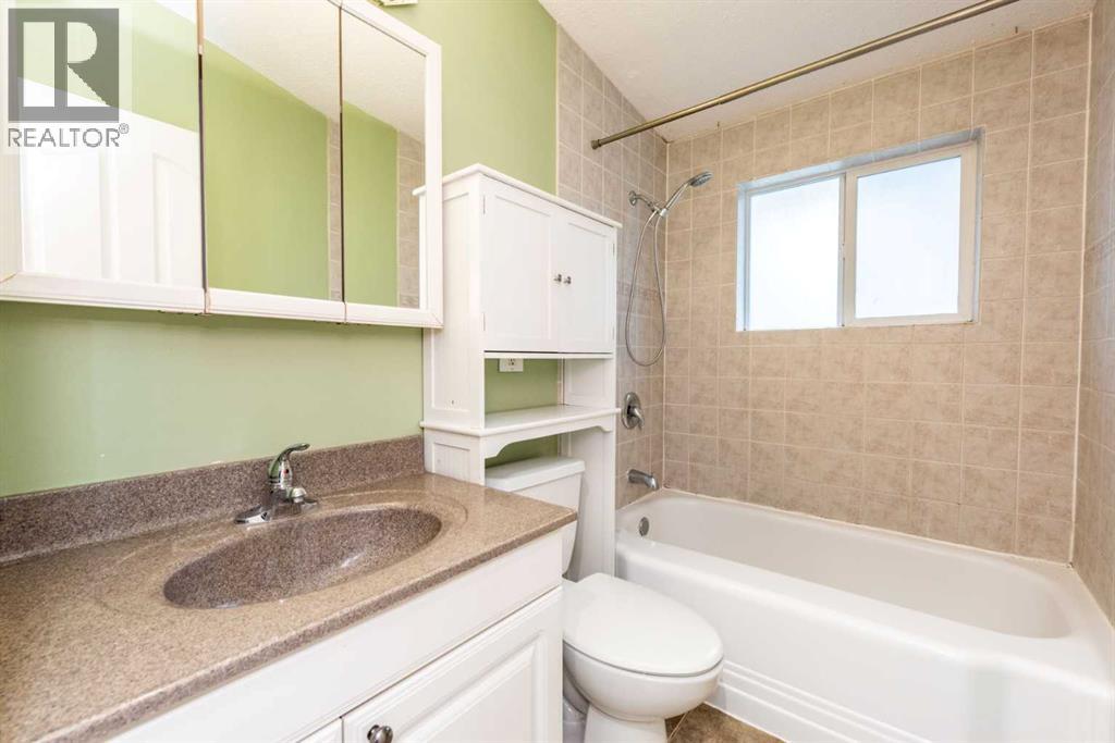 4628 VERONA DRIVE NW - 11