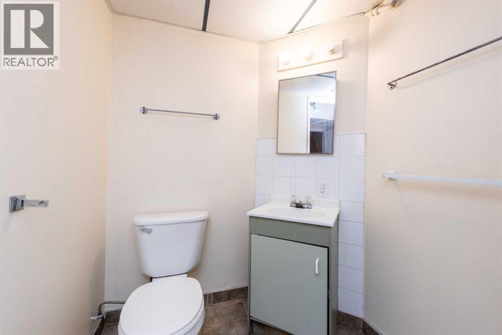 4628 VERONA DRIVE NW - 23