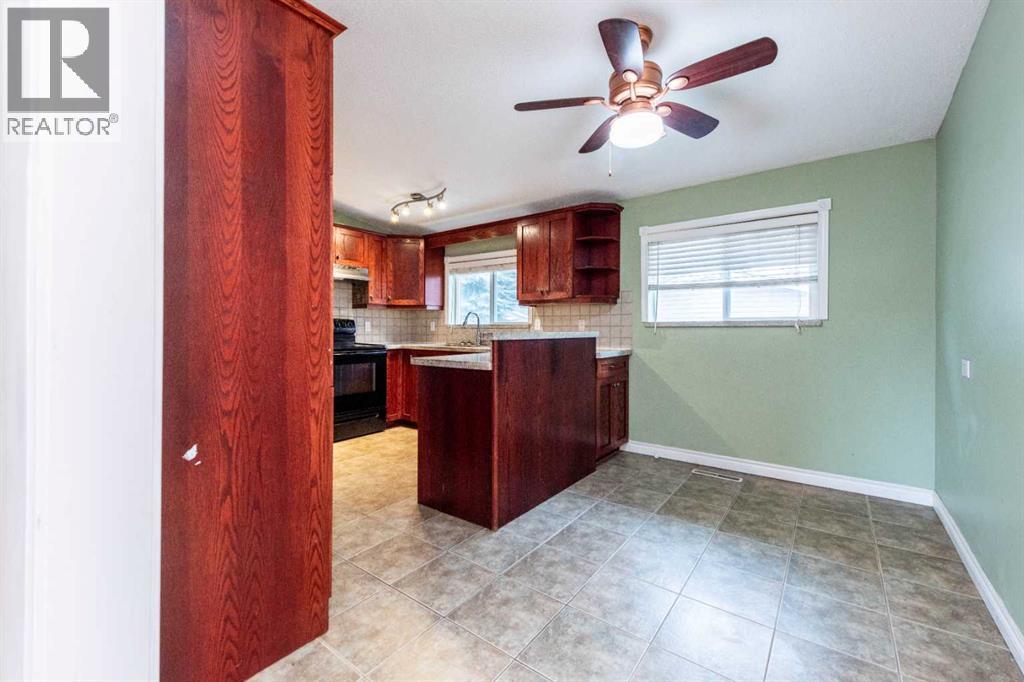 4628 VERONA DRIVE NW - 7