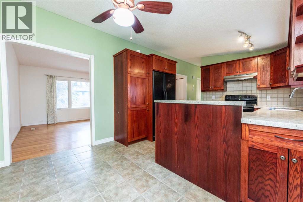 4628 VERONA DRIVE NW - 8