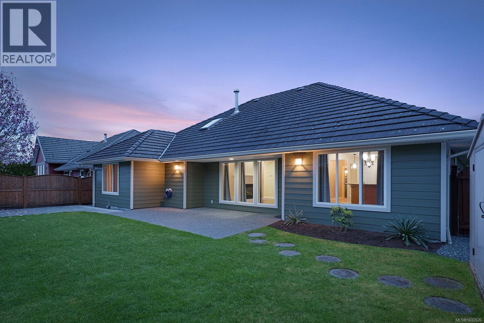 2400 Idiens Way, Courtenay