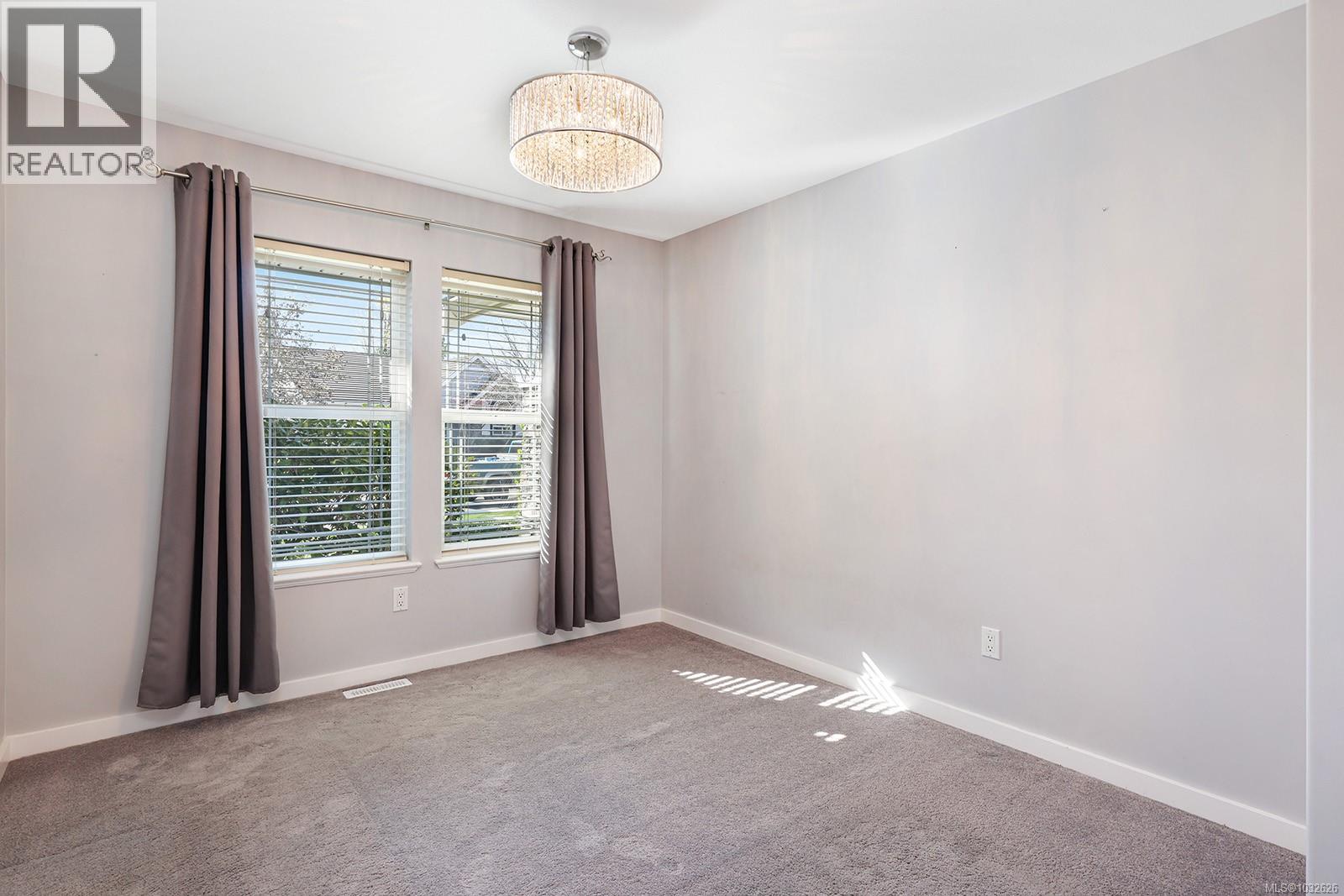 2400 Idiens Way, Courtenay