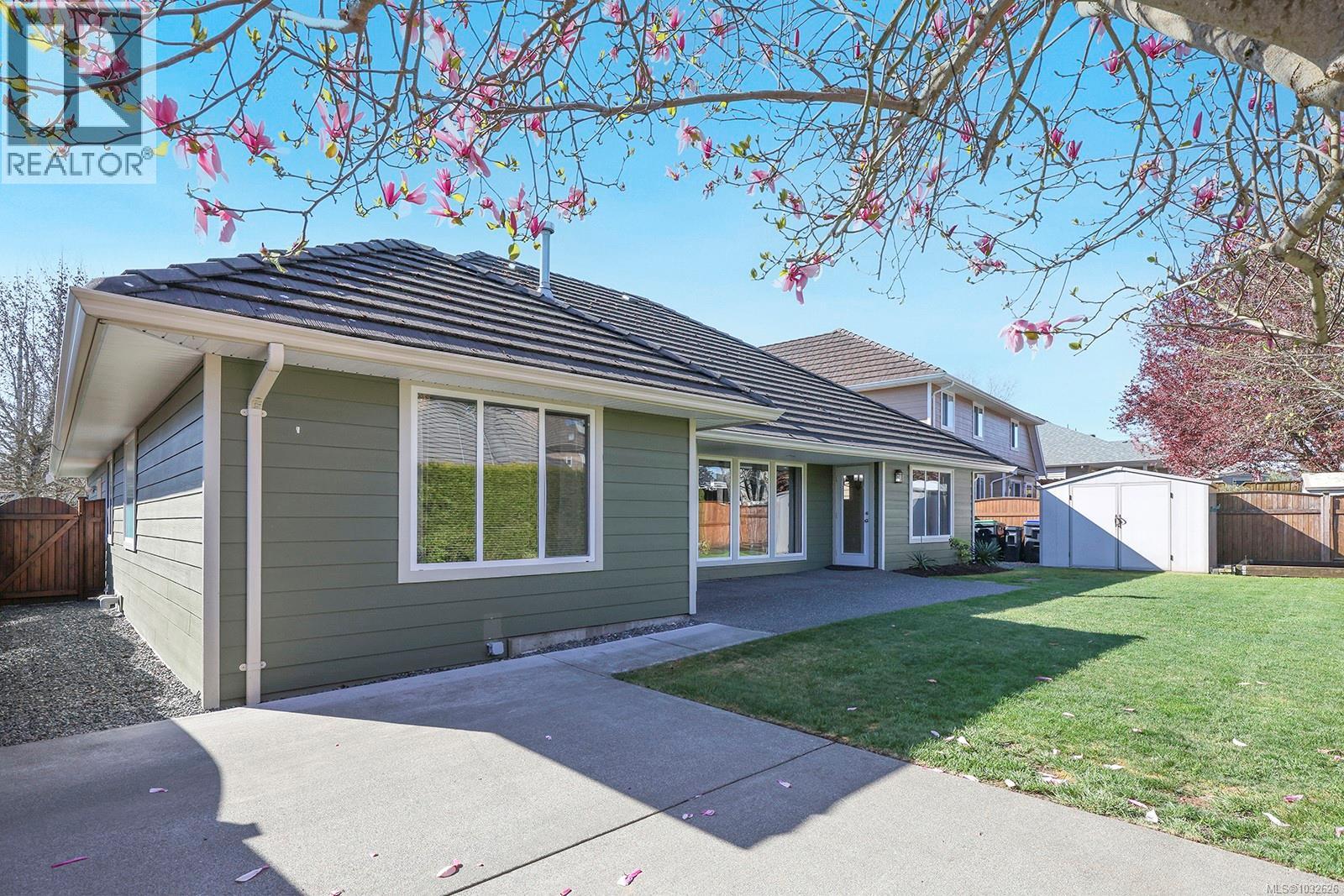 2400 Idiens Way, Courtenay