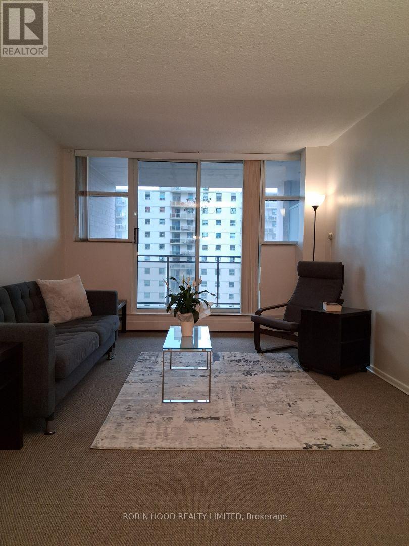 #605 975 WARWICK COURT - 4