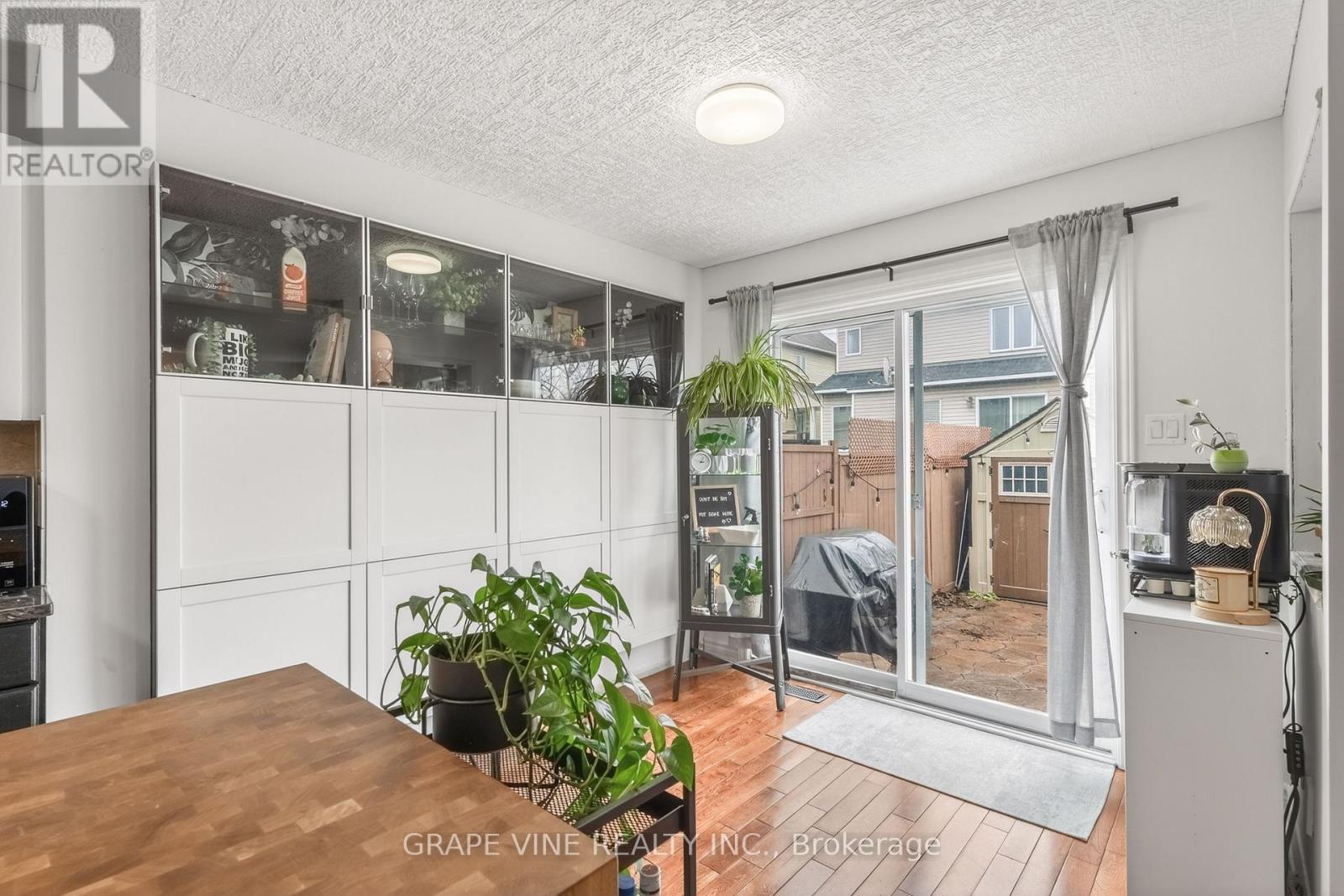 322 FOXRIDGE WAY — photo 15