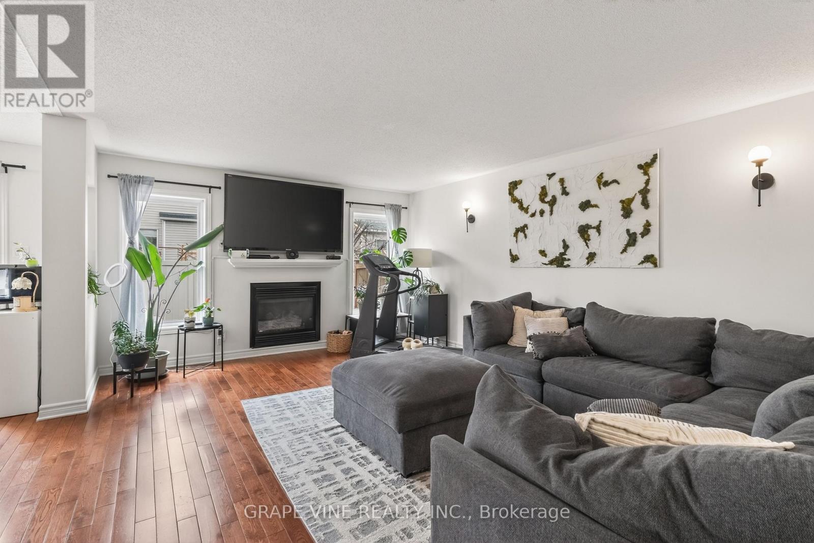 322 FOXRIDGE WAY — photo 9