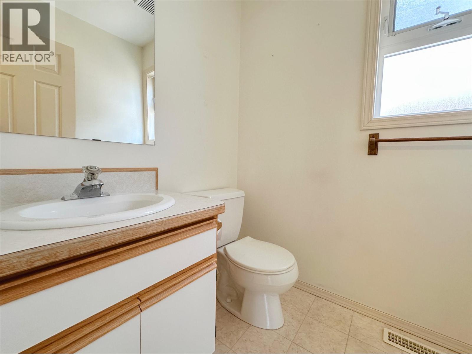 8714 22nd Avenue, Osoyoos