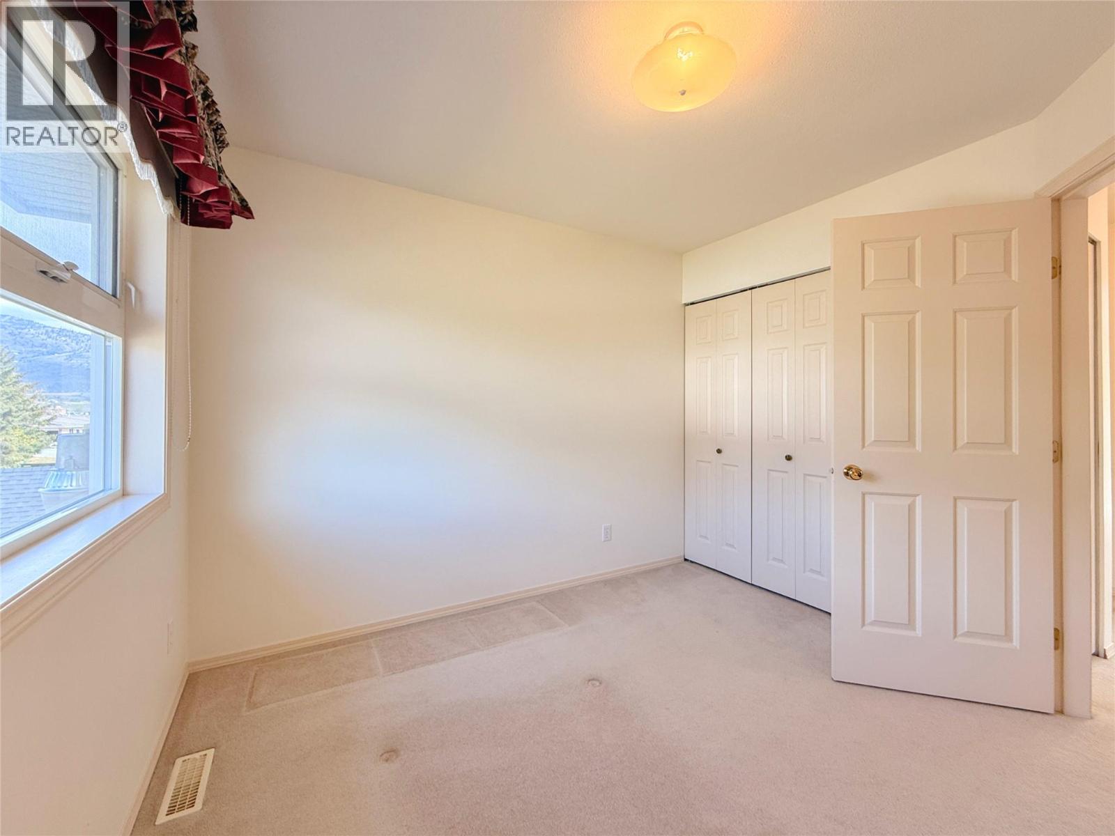 8714 22nd Avenue, Osoyoos