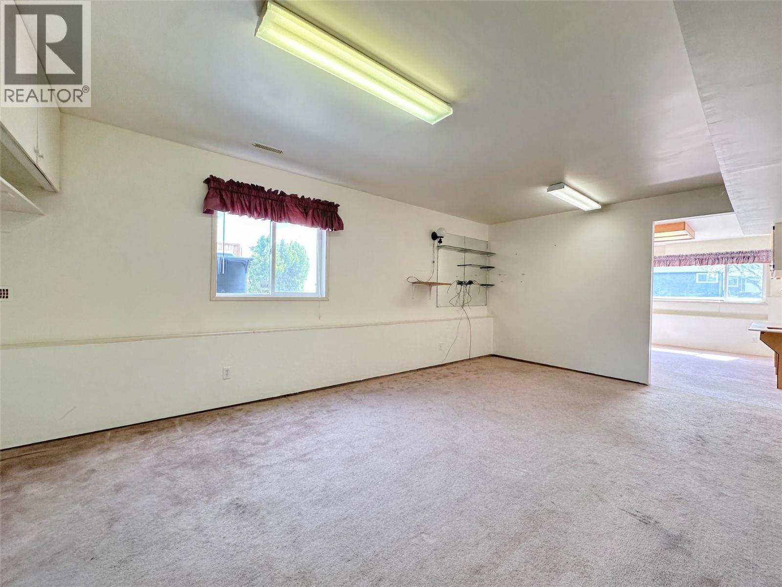 8714 22nd Avenue, Osoyoos