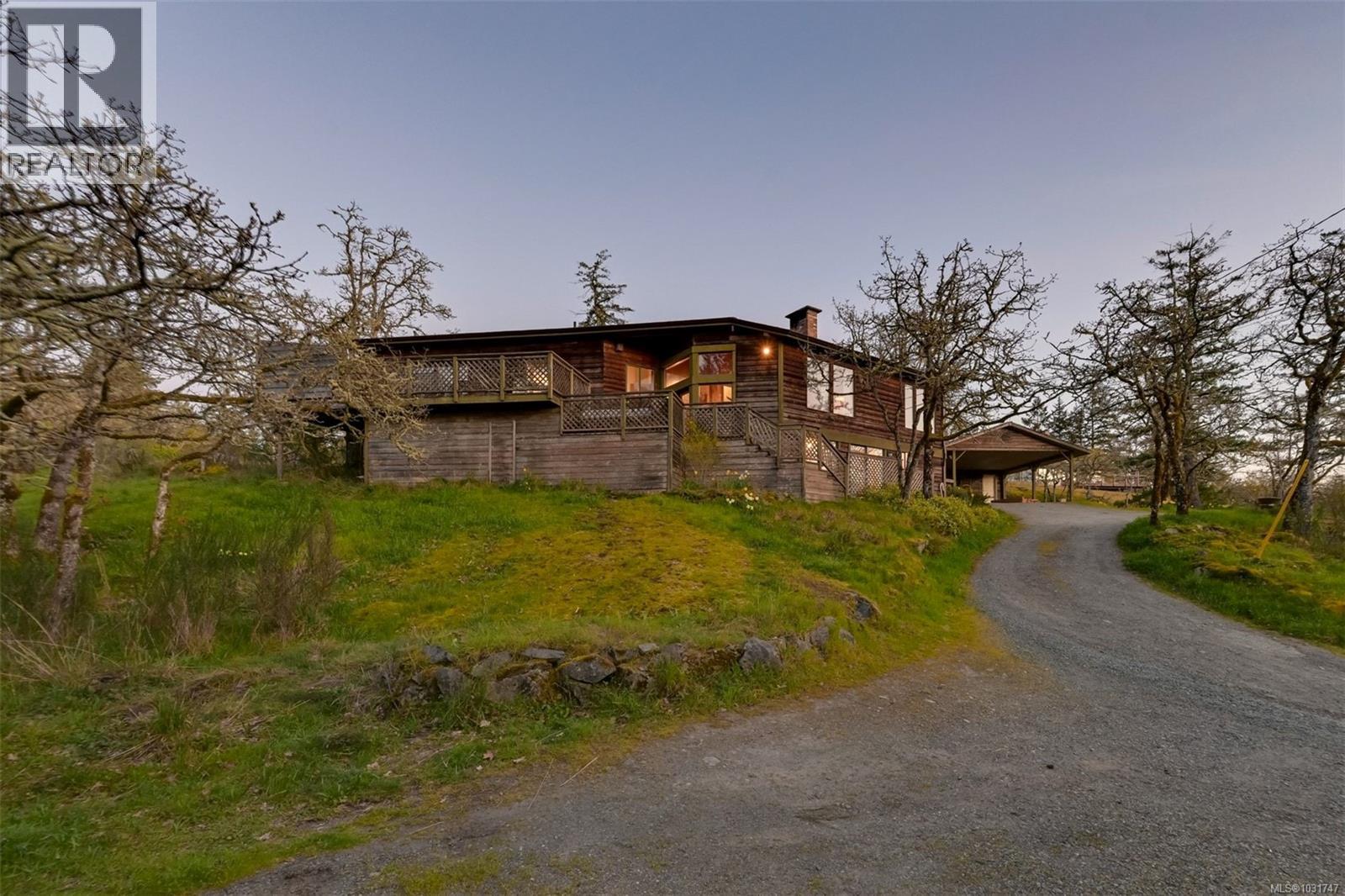  6587 West Saanich Road, Central Saanich