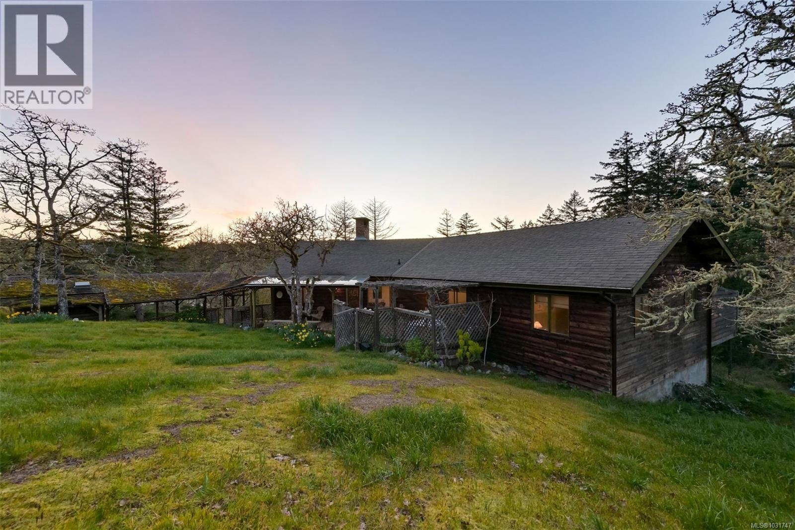  6587 West Saanich Road, Central Saanich