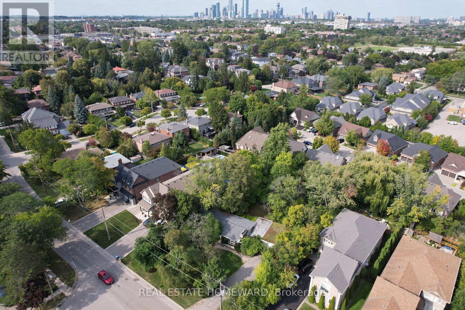 2441 OLD CARRIAGE ROAD - 6