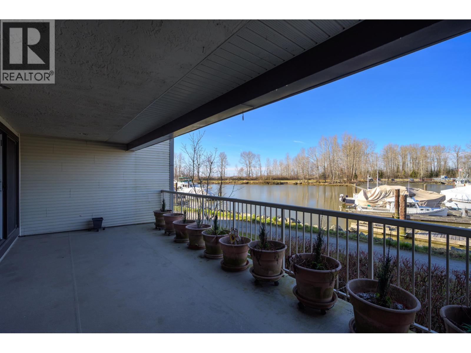 #110-4803 48 Avenue, Delta