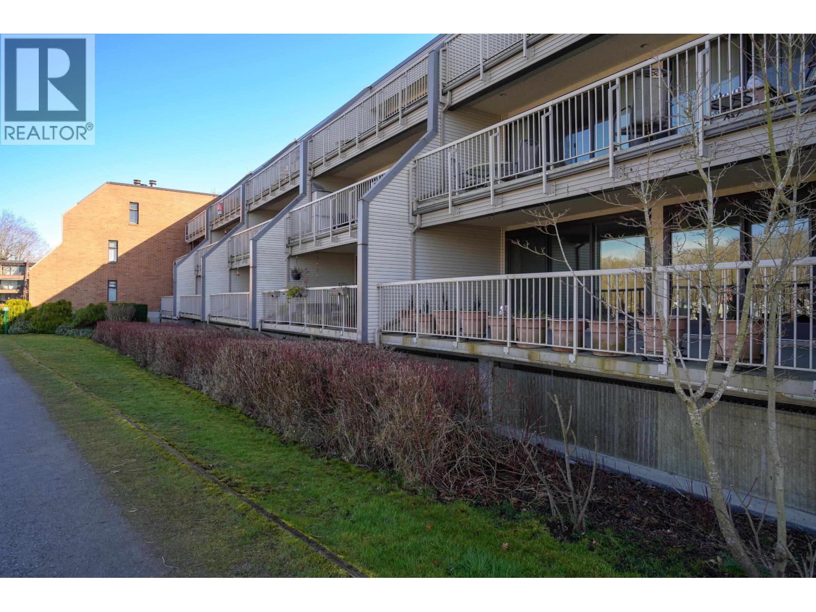 #110-4803 48 Avenue, Delta