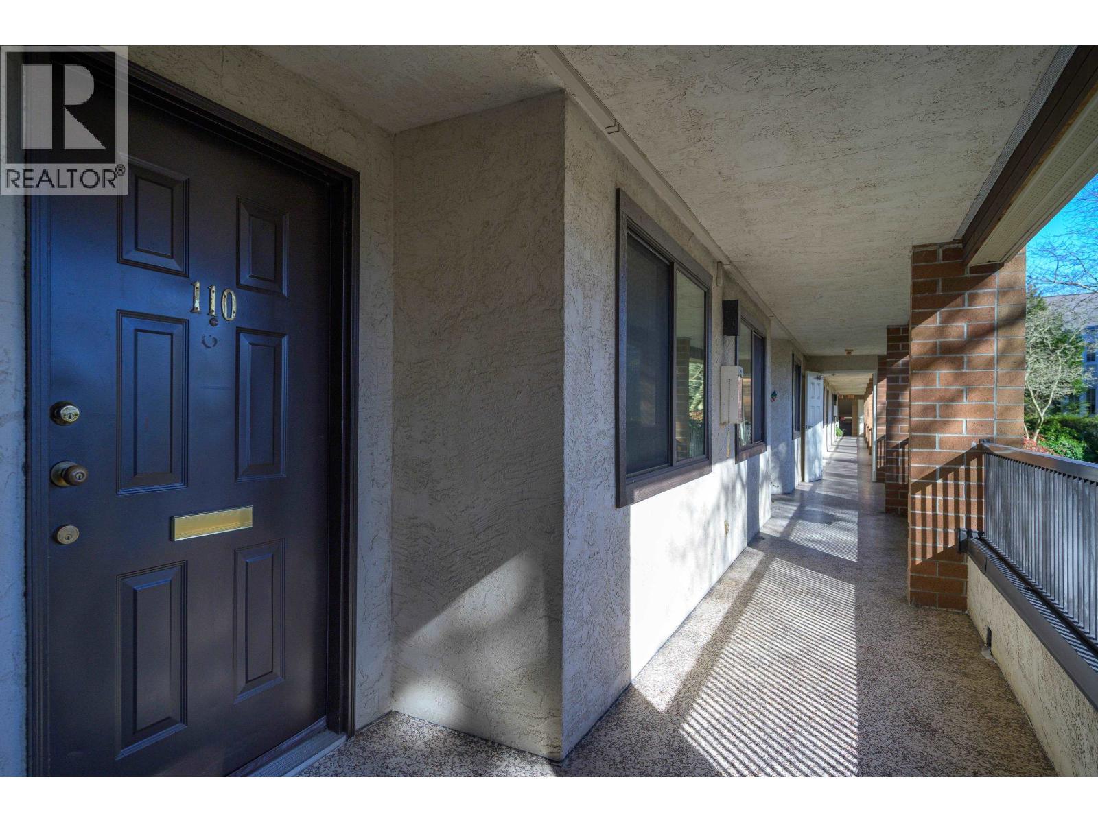 #110-4803 48 Avenue, Delta