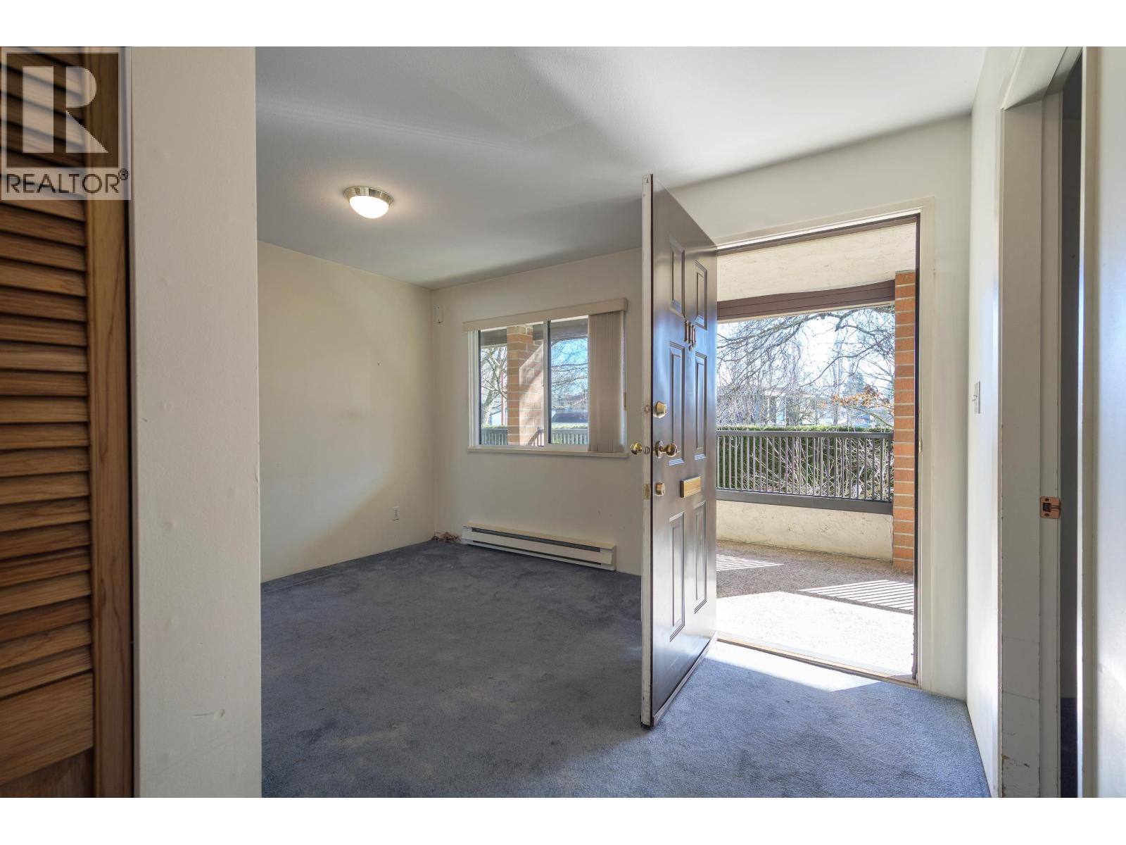 #110-4803 48 Avenue, Delta