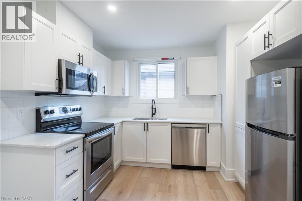 204 BALSAM AVENUE S - 22
