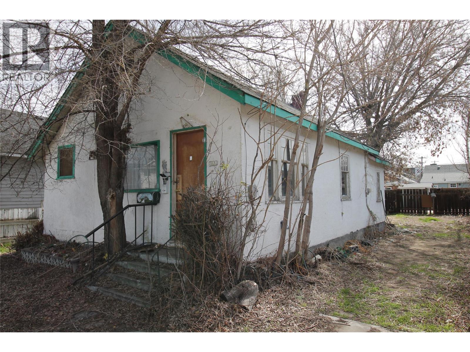 496 HEALES AVENUE - Image 2