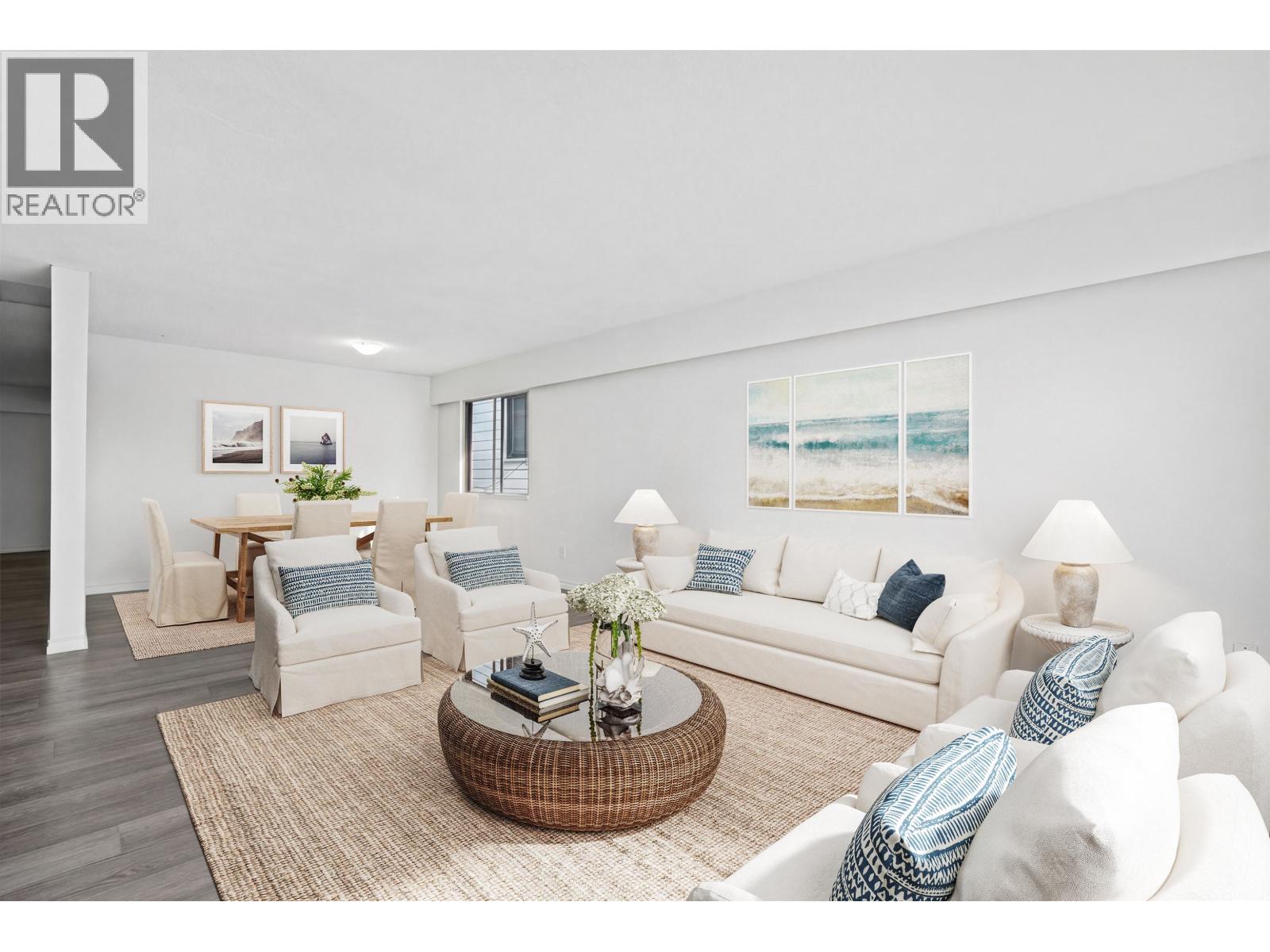 7656 MAIN STREET, Vancouver