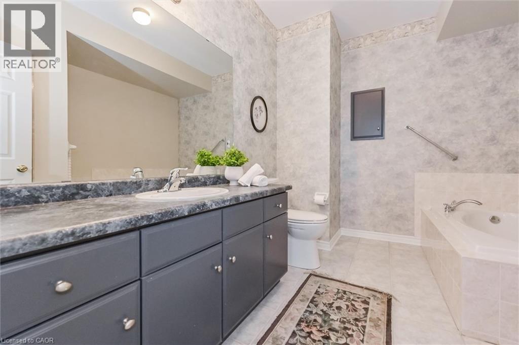 478 ST ANDREW Street E Unit# 104, Fergus, Ontario, N1M3V7 — Photo 30