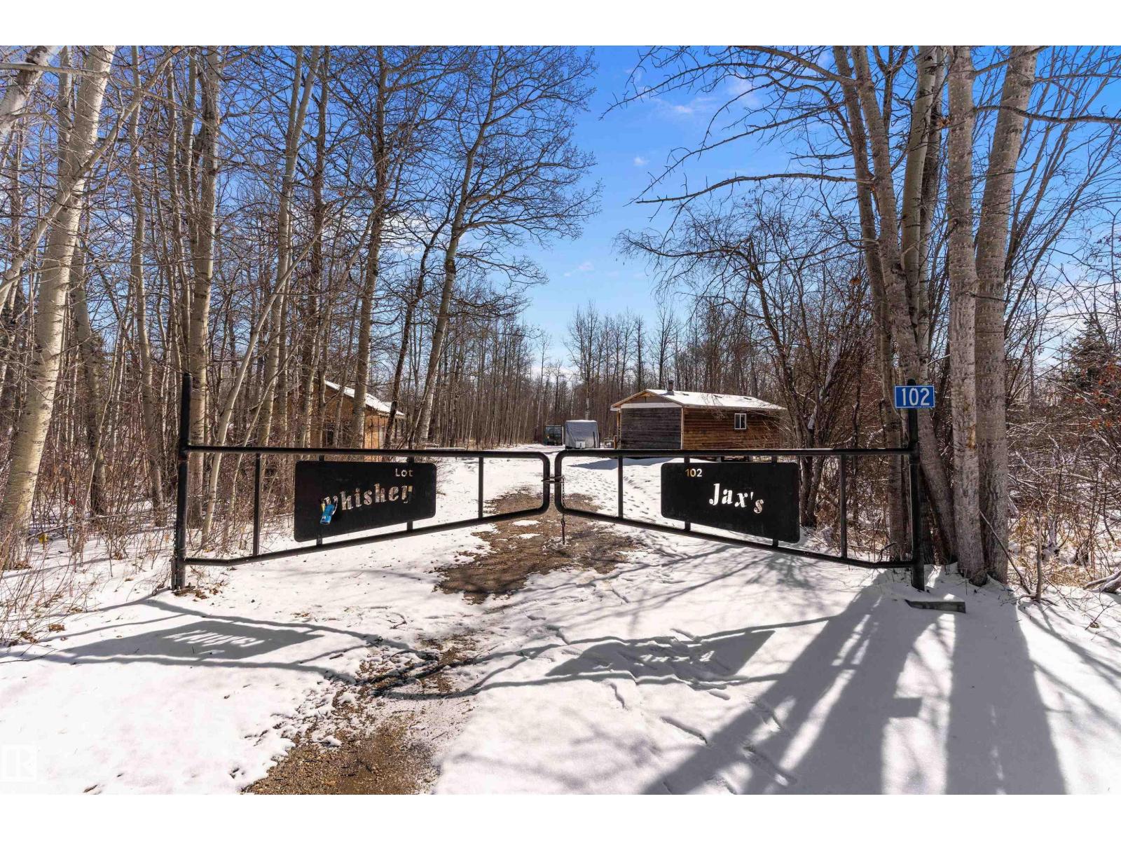 #102 5124 TWP ROAD 554 - 2
