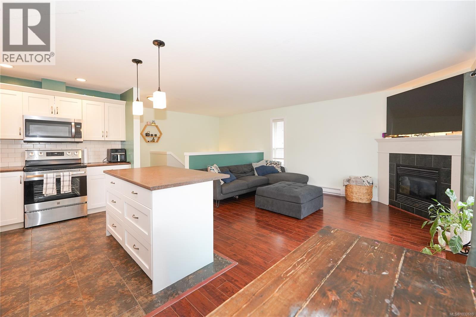 115 2260 Maple Avenue North, Sooke